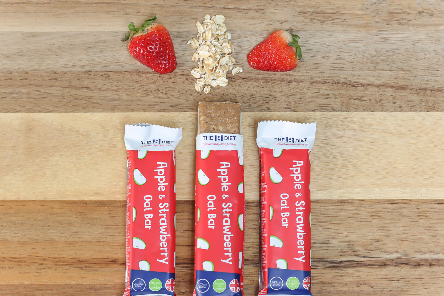 Apple & Strawberry Oat Bar