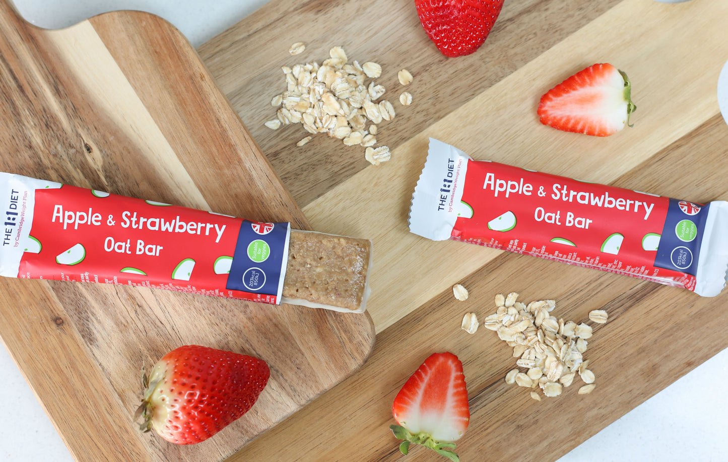 Apple & Strawberry Oat Bar
